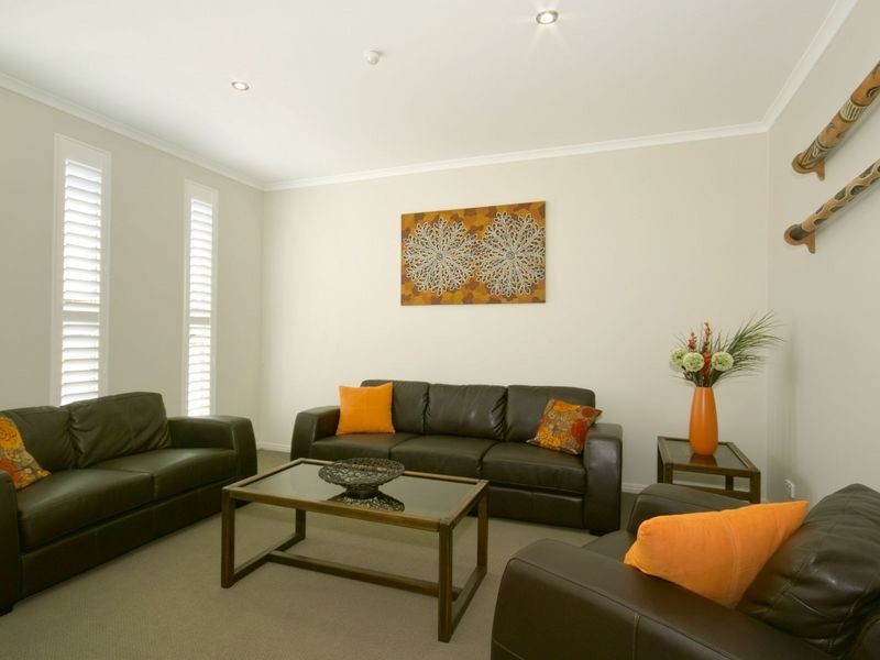 20 Maddens Crescent, Peregian Springs QLD 4573