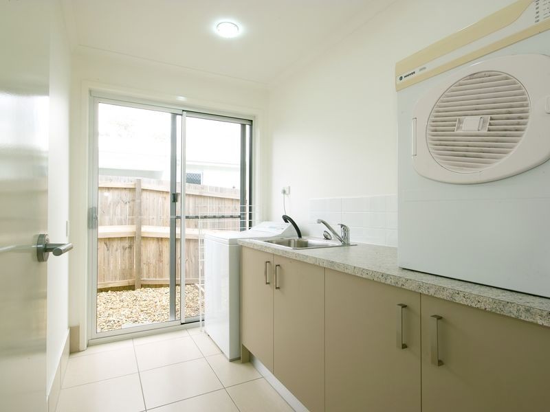 6 Stoneybrook Place, Peregian Springs QLD 4573