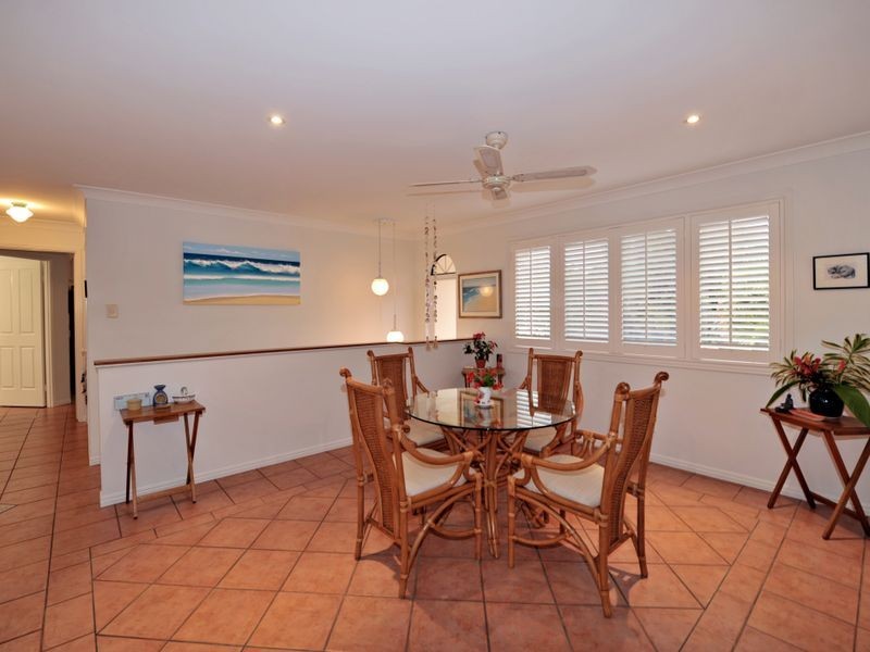 13 Moonbeam Crescent, Castaways Beach QLD 4567