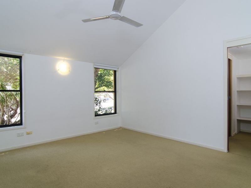 17 Driftwood Drive, Castaways Beach QLD 4567