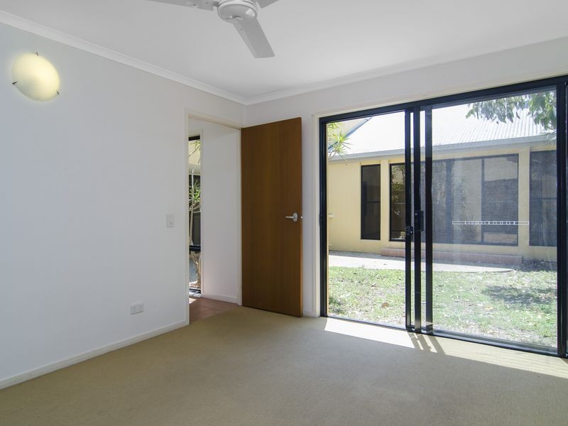 17 Driftwood Drive, Castaways Beach QLD 4567