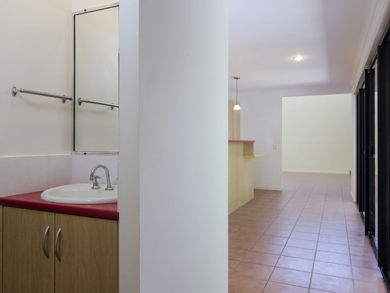 17 Driftwood Drive, Castaways Beach QLD 4567