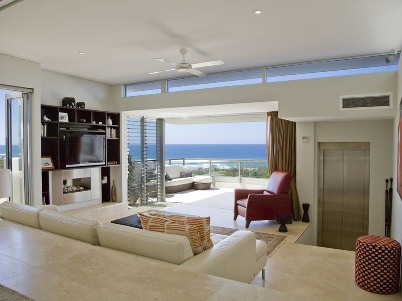 1/26 Peregian Esplanade, Peregian Beach QLD 4573