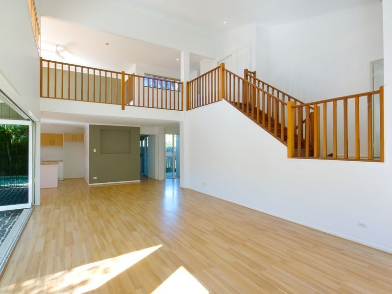13 Inverness Place, Peregian Springs QLD 4573