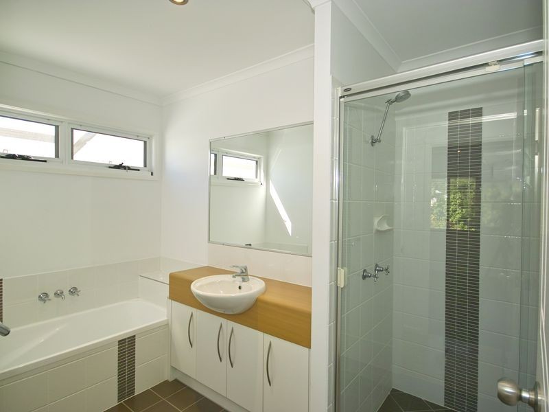 13 Inverness Place, Peregian Springs QLD 4573