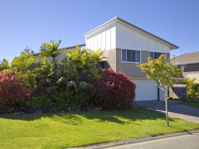 13 Inverness Place, Peregian Springs QLD 4573