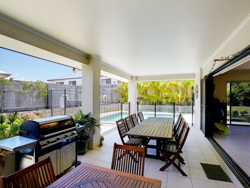 14 Riviera Crescent, Peregian Springs QLD 4573