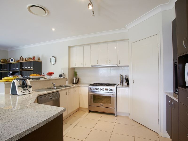 14 Riviera Crescent, Peregian Springs QLD 4573