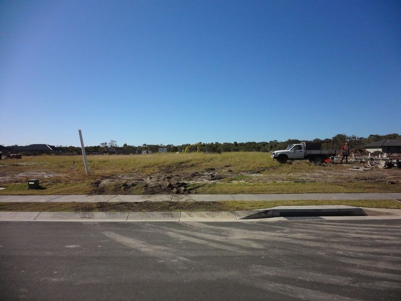 9 Oakbridge Way, Peregian Springs QLD 4573