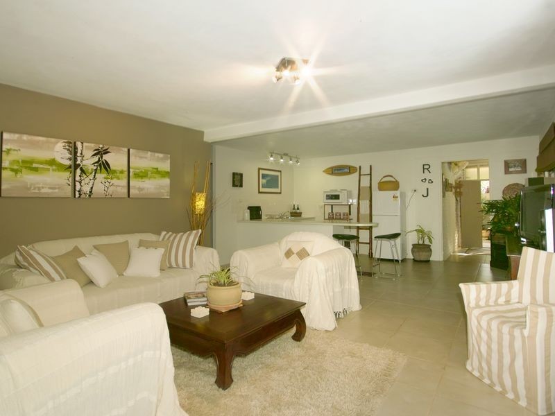 9 Callitris Crescent, Marcus Beach QLD 4573