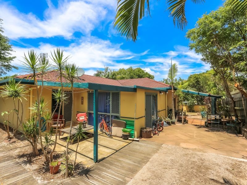 27 Resolute Street, Sunrise Beach QLD 4567