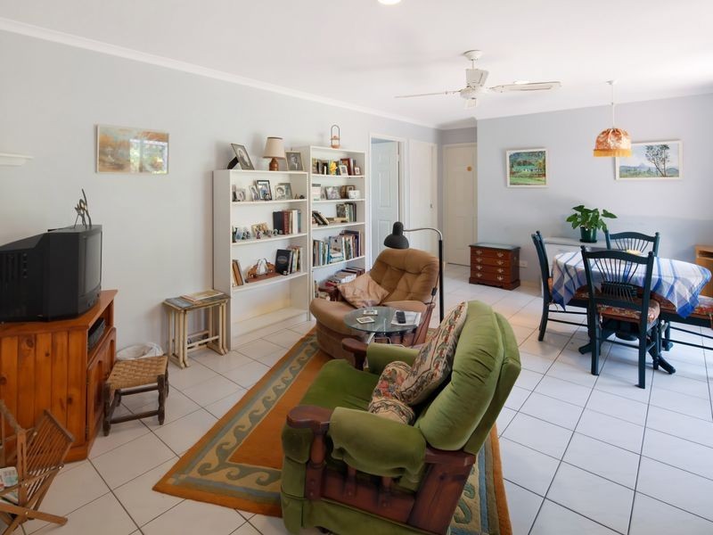 3 Daybreak Court, Castaways Beach QLD 4567