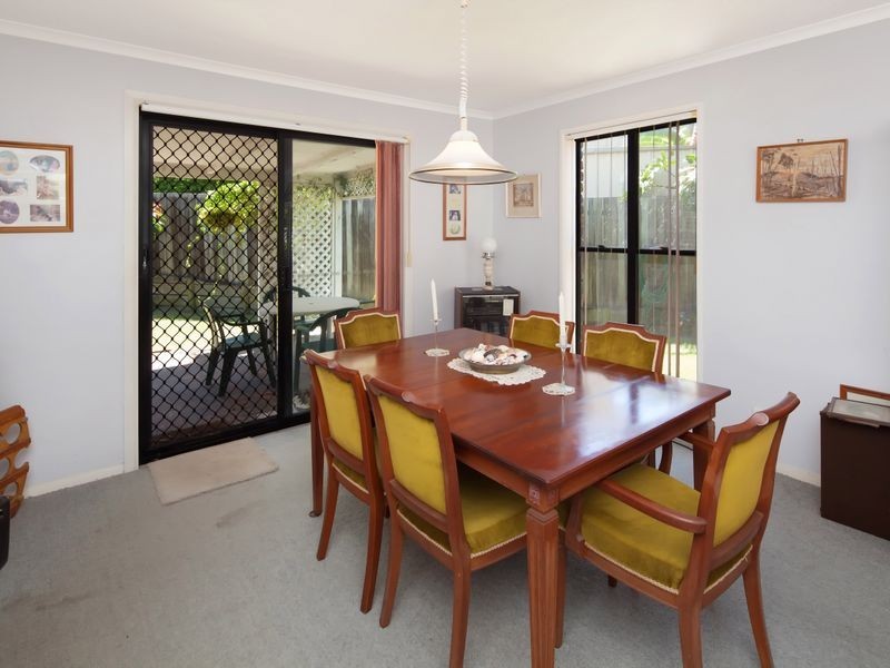 3 Daybreak Court, Castaways Beach QLD 4567