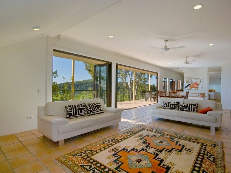 17 Bay View Road, Noosa Heads QLD 4567