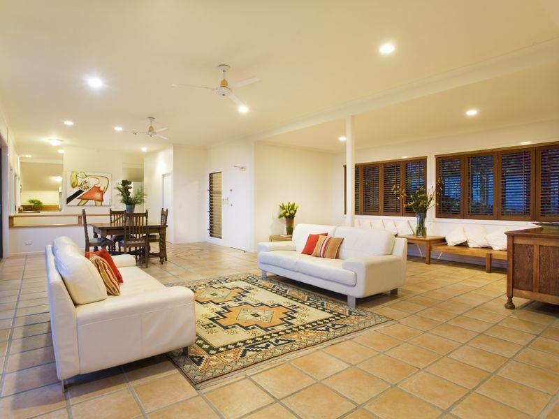 17 Bay View Road, Noosa Heads QLD 4567