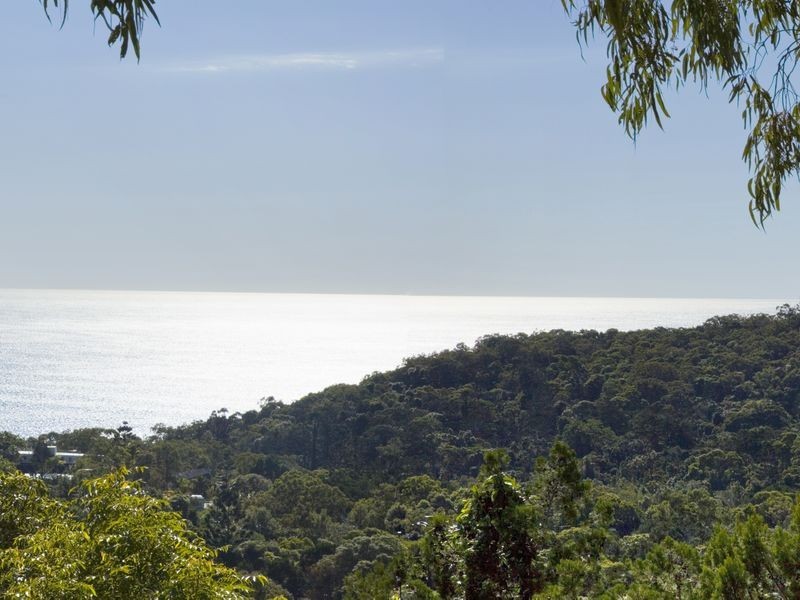 17 Bay View Road, Noosa Heads QLD 4567