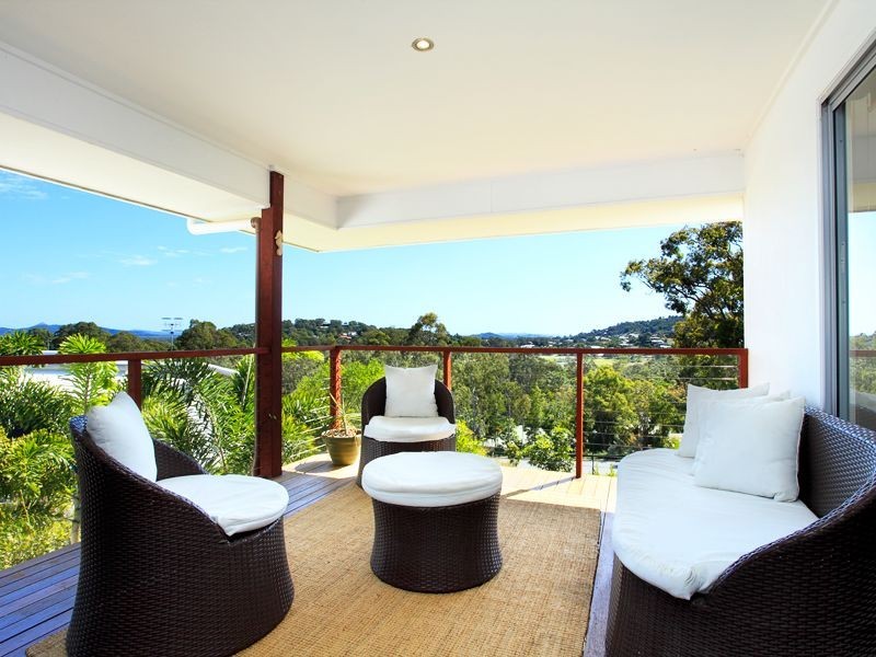 4 Coral Place, Mount Coolum QLD 4573