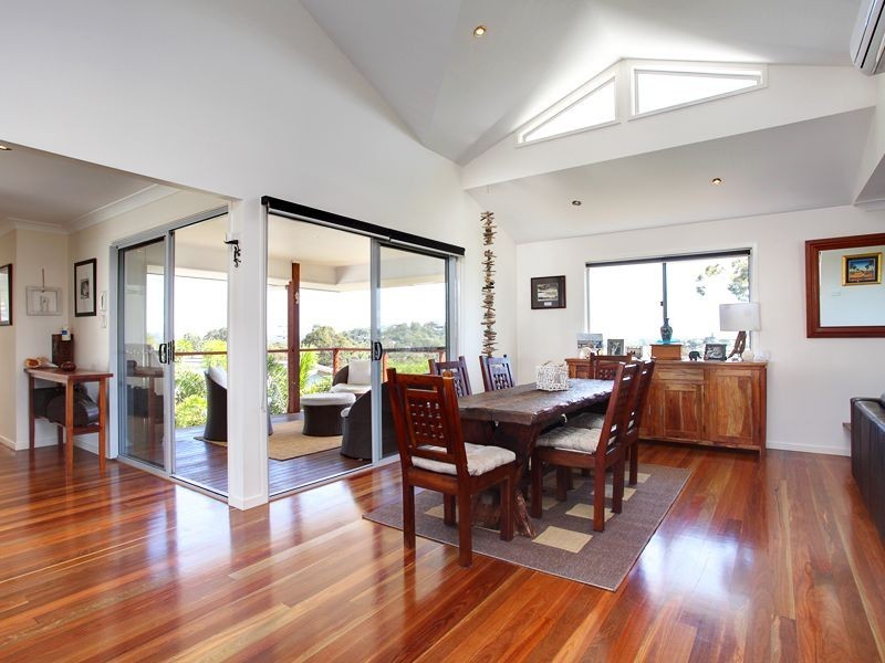 4 Coral Place, Mount Coolum QLD 4573