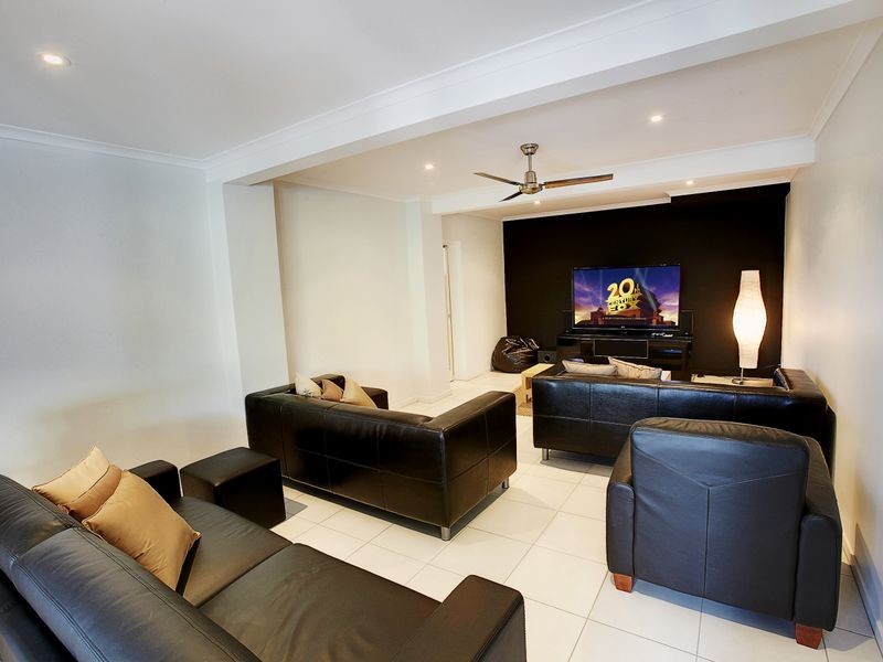 300 David Low Way, Peregian Beach QLD 4573