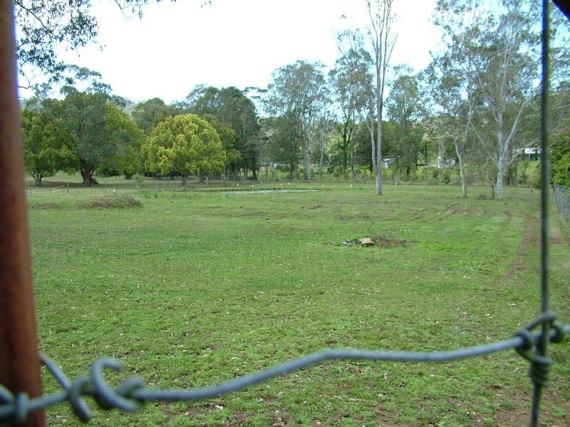 11 Fairhill Road, Ninderry QLD 4561