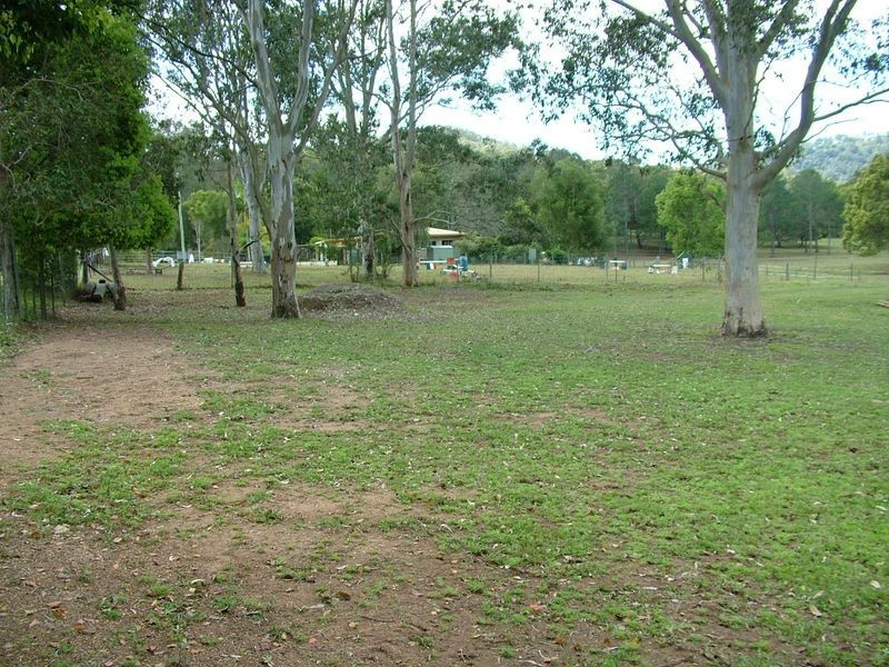 11 Fairhill Road, Ninderry QLD 4561