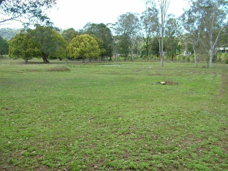 11 Fairhill Road, Ninderry QLD 4561