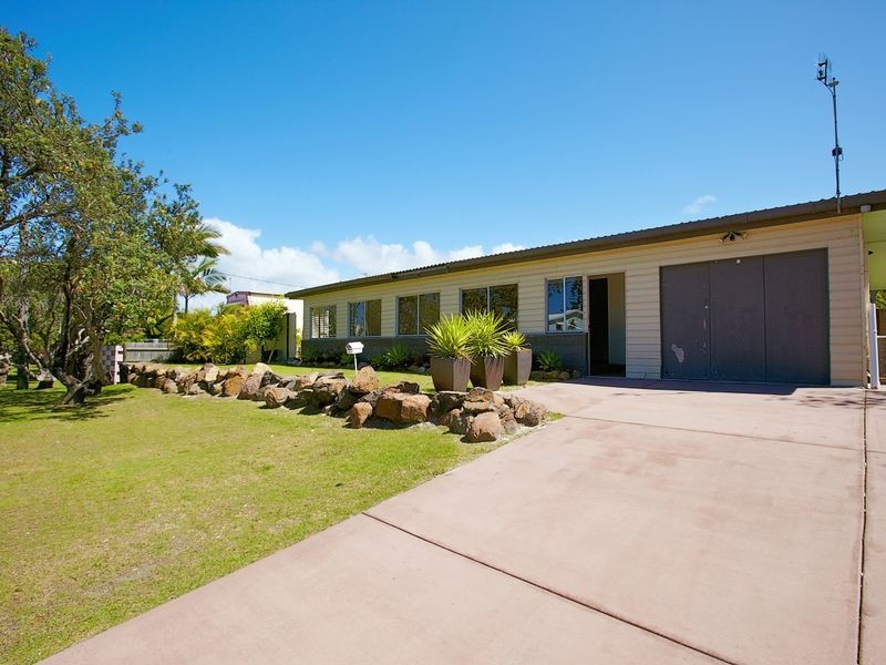 2 Yinneburra Street, Yaroomba QLD 4573