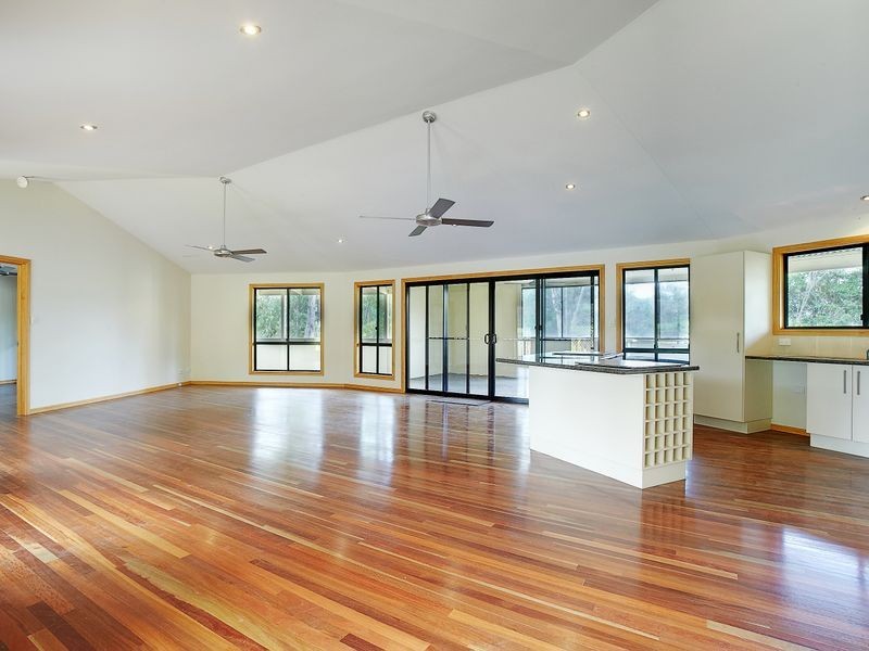 10 Whistler Ridge Drive, Ninderry QLD 4561