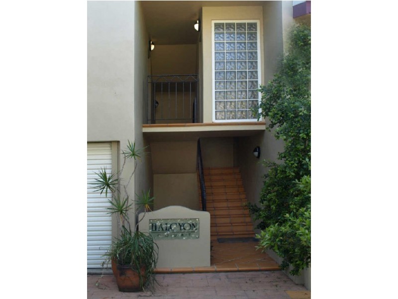 2/2 Piper Street, HALCYON, Peregian Beach QLD 4573