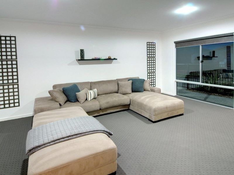 15 Gainsborough Crescent, Peregian Springs QLD 4573