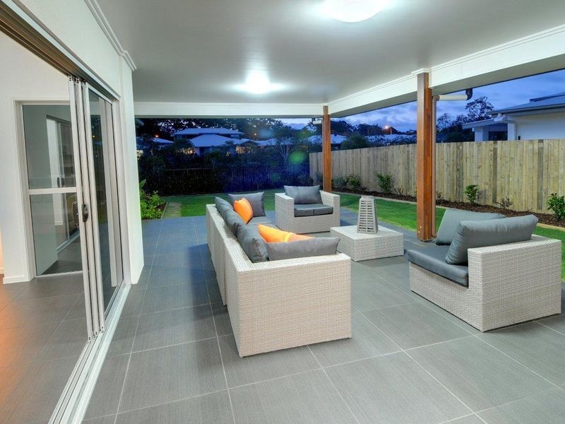 15 Gainsborough Crescent, Peregian Springs QLD 4573