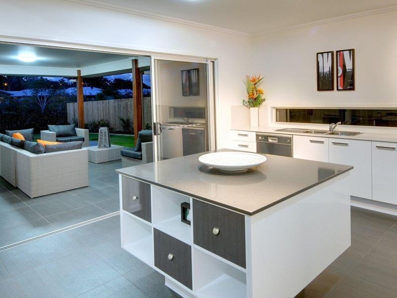 15 Gainsborough Crescent, Peregian Springs QLD 4573