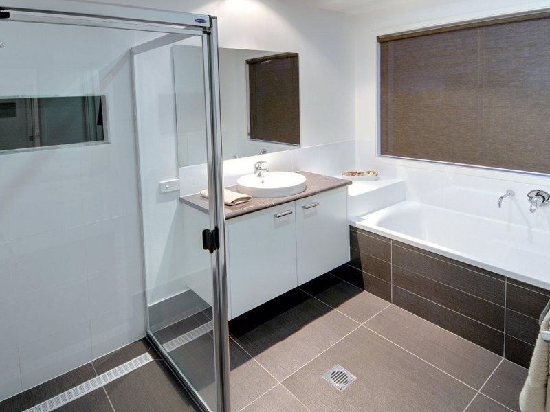 15 Gainsborough Crescent, Peregian Springs QLD 4573