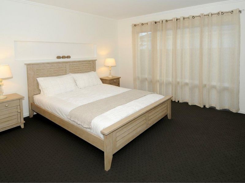 15 Gainsborough Crescent, Peregian Springs QLD 4573