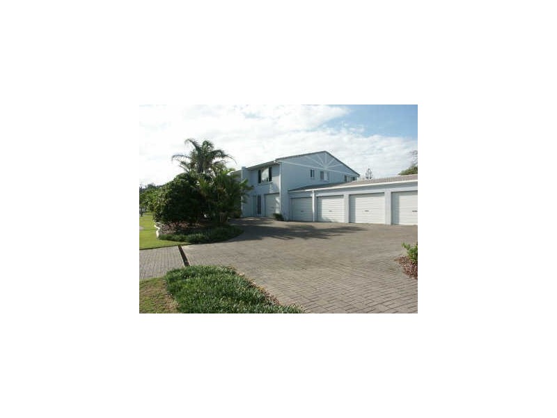 2/2 Martin Street, Peregian Beach QLD 4573
