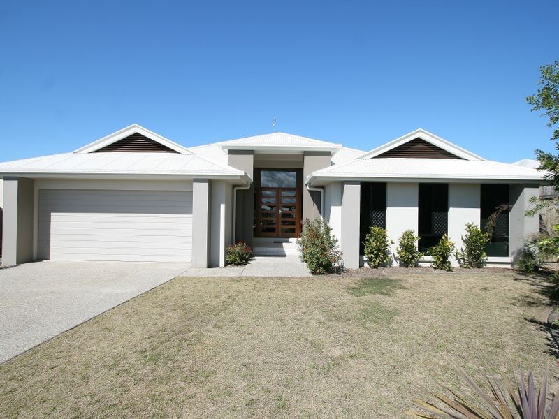 15 Waterville Way, Peregian Springs QLD 4573