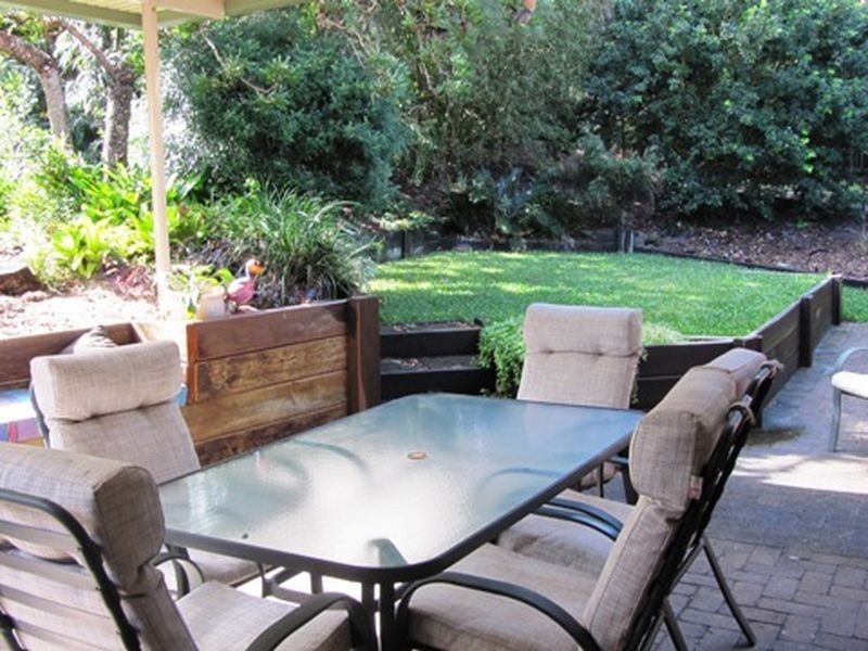 6 Walnut Court, Marcus Beach QLD 4573