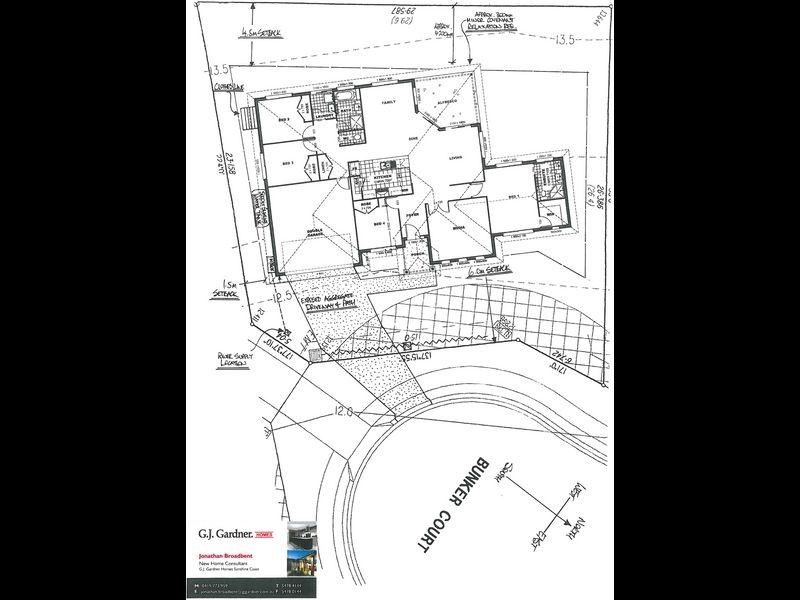 8 Bunker Court, Peregian Springs QLD 4573