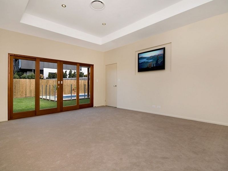 14 Cobblestone Place, Peregian Springs QLD 4573