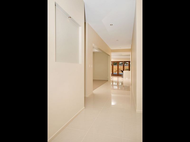 14 Cobblestone Place, Peregian Springs QLD 4573