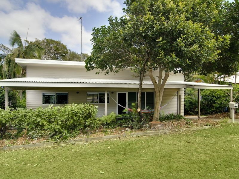 11 Oriole Avenue, Peregian Beach QLD 4573