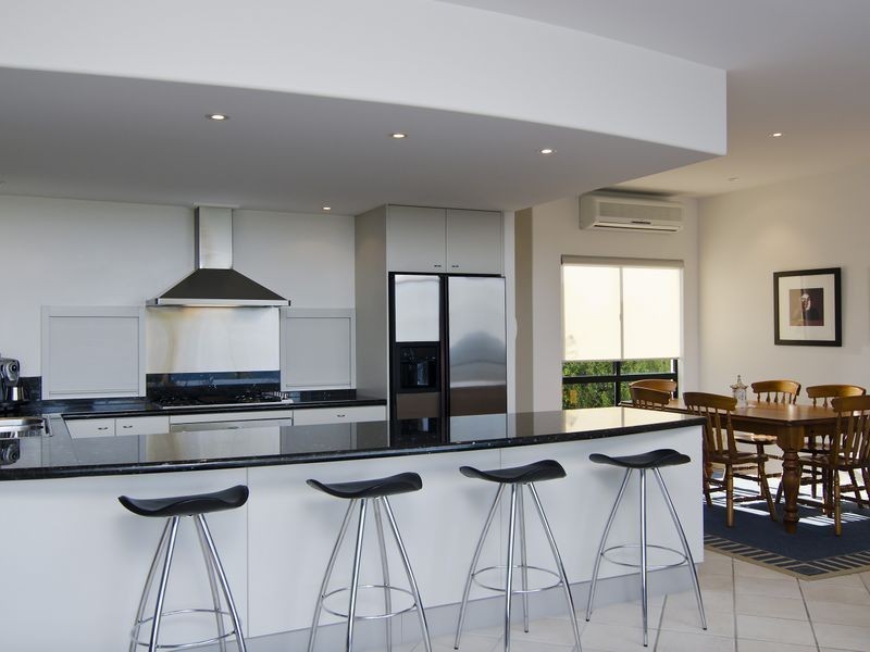 24 Lyrebird Court, Peregian Beach QLD 4573