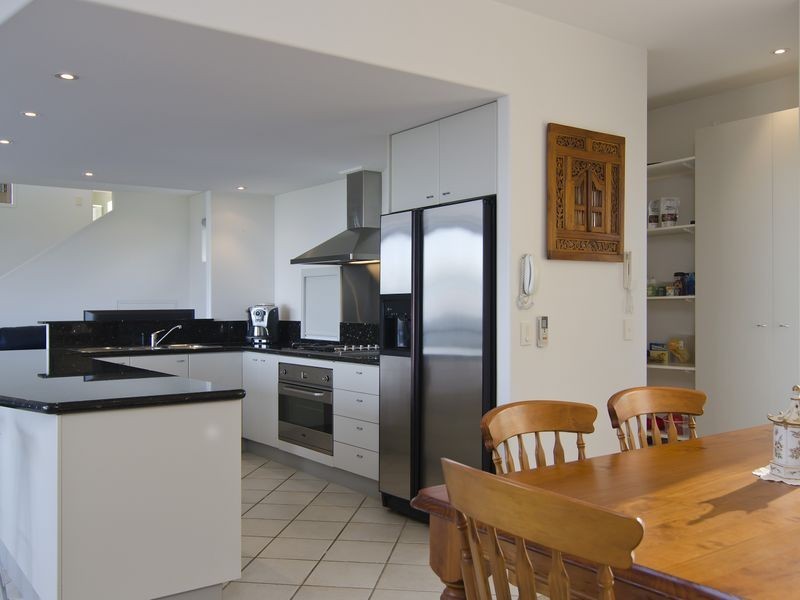24 Lyrebird Court, Peregian Beach QLD 4573