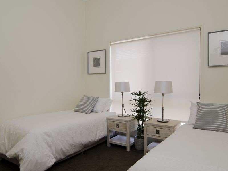 18 Ironhurst Place, Peregian Springs QLD 4573