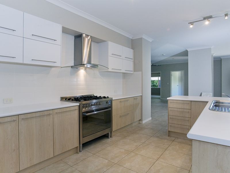4 Medinah Place, Peregian Springs QLD 4573