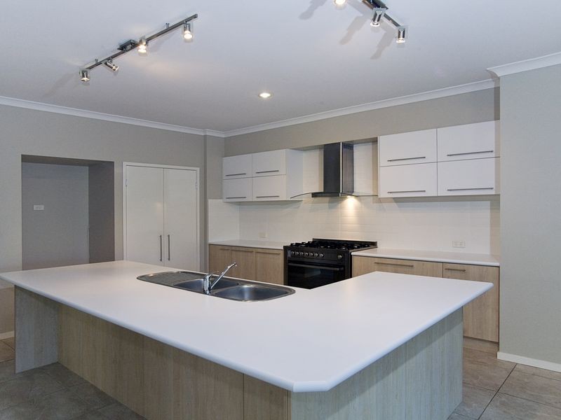 4 Medinah Place, Peregian Springs QLD 4573