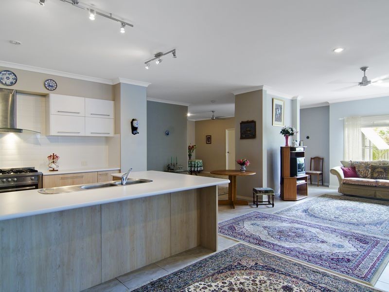 4 Medinah Place, Peregian Springs QLD 4573