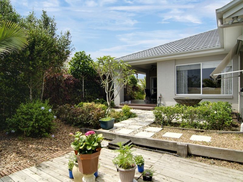 4 Medinah Place, Peregian Springs QLD 4573