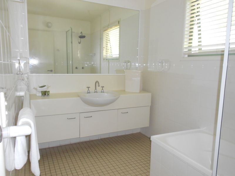 4/390 David Low Way, Peregian Beach QLD 4573