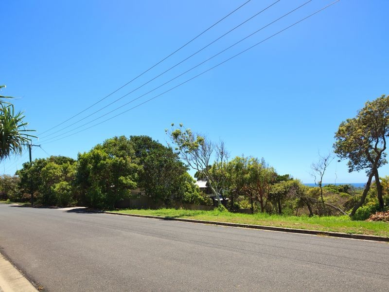 33 Tristania Drive, Marcus Beach QLD 4573